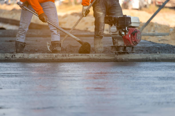 Best Concrete Driveway Installation  in Lantana, TX